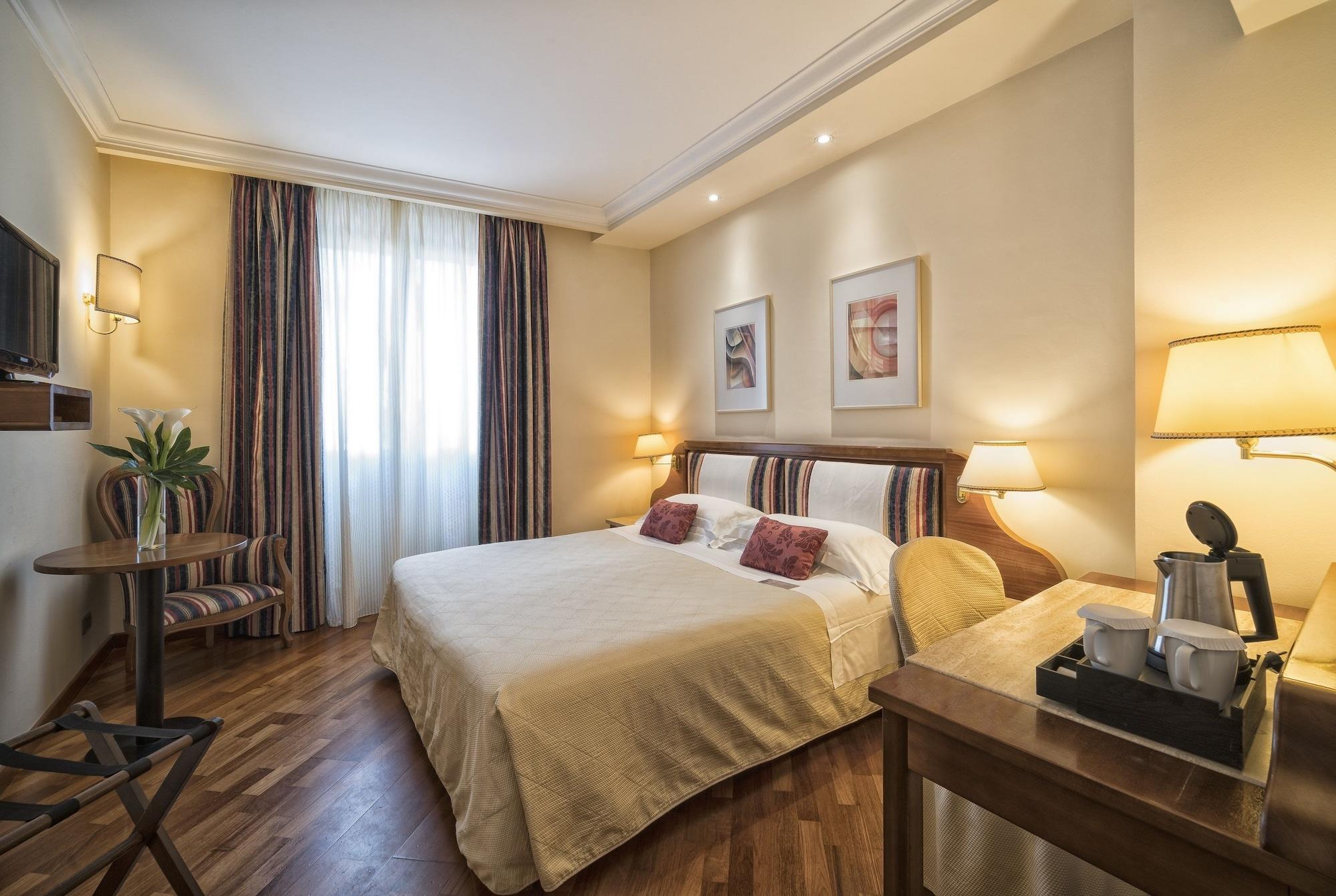 B&B Hotel Firenze Laurus Al Duomo Exteriér fotografie