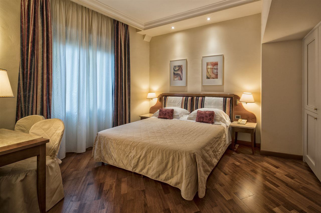 B&B Hotel Firenze Laurus Al Duomo Exteriér fotografie